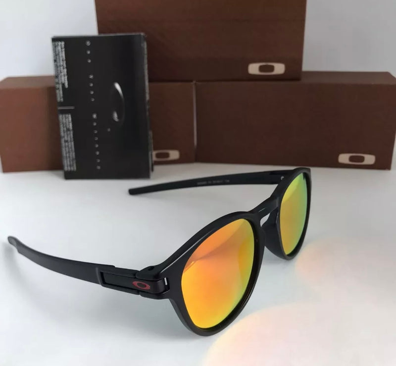 OAKLEY LATCH