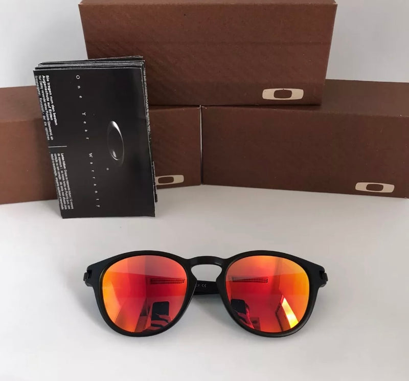 OAKLEY LATCH