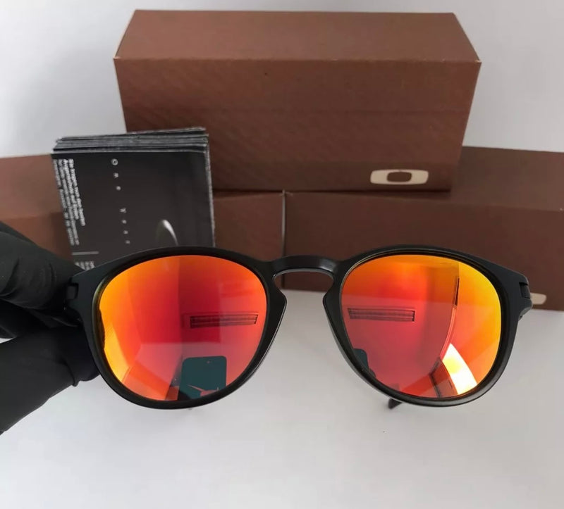 OAKLEY LATCH